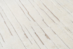 Akula Rug – Sand / White