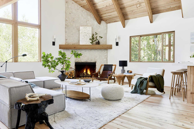 Ben Soleimani - Transforming a Mountain Retreat with Emily Henderson: The Choice of the Performance Elda Rug