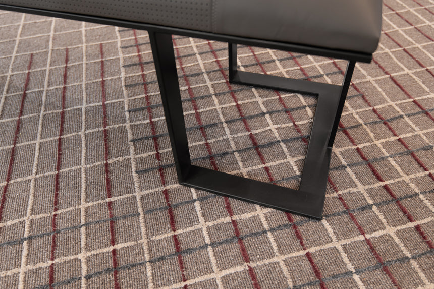 Variegated Grid Rug – Light Sand / Claret