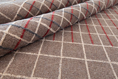 Variegated Grid Rug – Light Sand / Claret