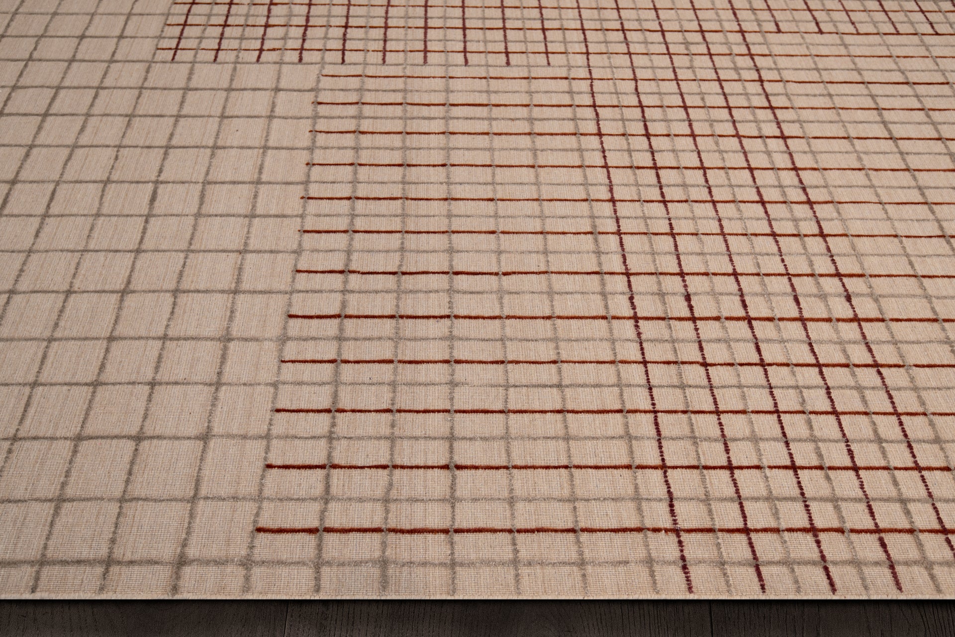 Variegated Grid Rug – Oatmeal / Claret