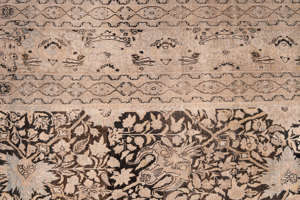 AR31071/4355, TABRIZ RUG, NORTH WEST PERSIA, 12'9" X 17'11"