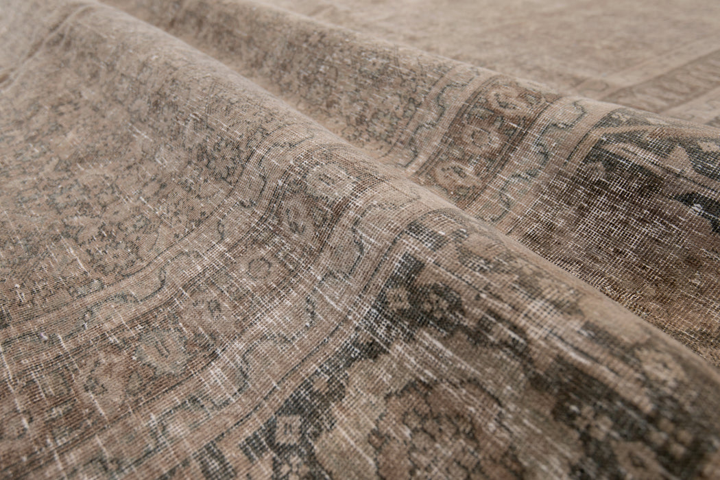 AR31513, KERMAN LAVAR RUG, SOUTH EAST PERSIA, 12'5" X 20'5"