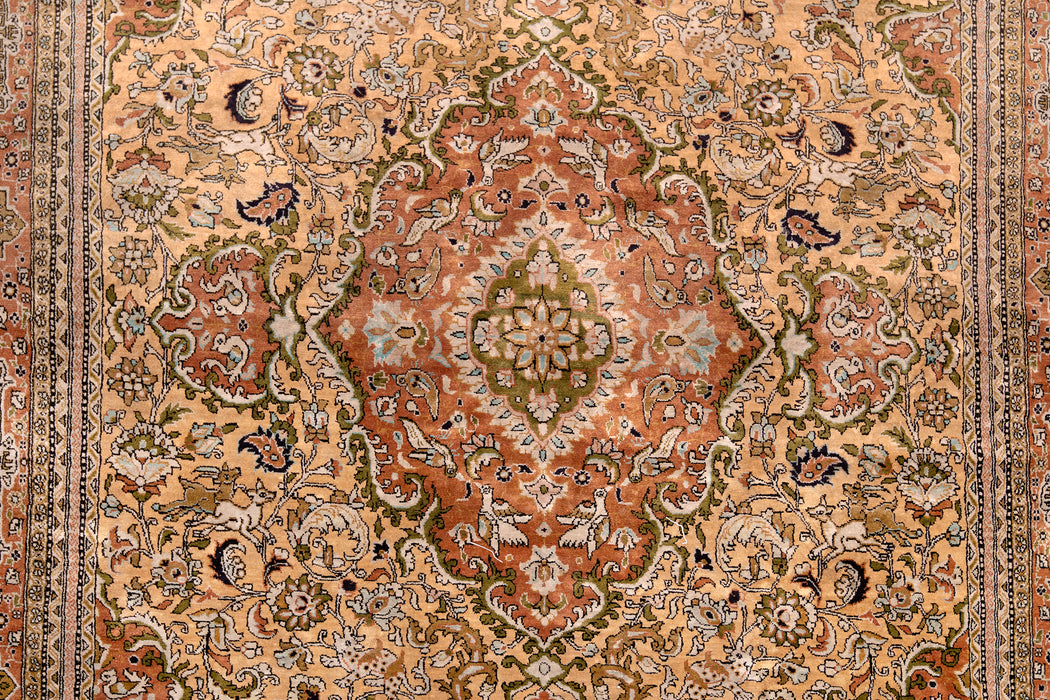 AR31548, Ghom Silk Rug, Central Persia, 4'5" X 6'9"