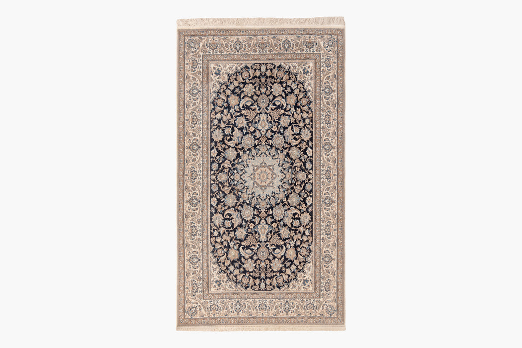 AR31552, Isfahan Rug, Central Persia, 3'4" X 10'7"
