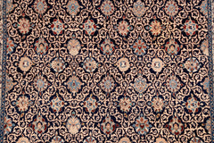 AR31563, Isfahan Rug, Central Persia, 5'3" X 9'