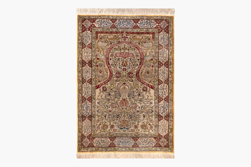AR31565, Hereke Rug, West Anatolia, 3'4" X 4'9"