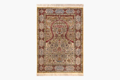AR31565, Hereke Rug, West Anatolia, 3'4" X 4'9"