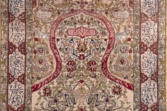 AR31565, Hereke Rug, West Anatolia, 3'4" X 4'9"