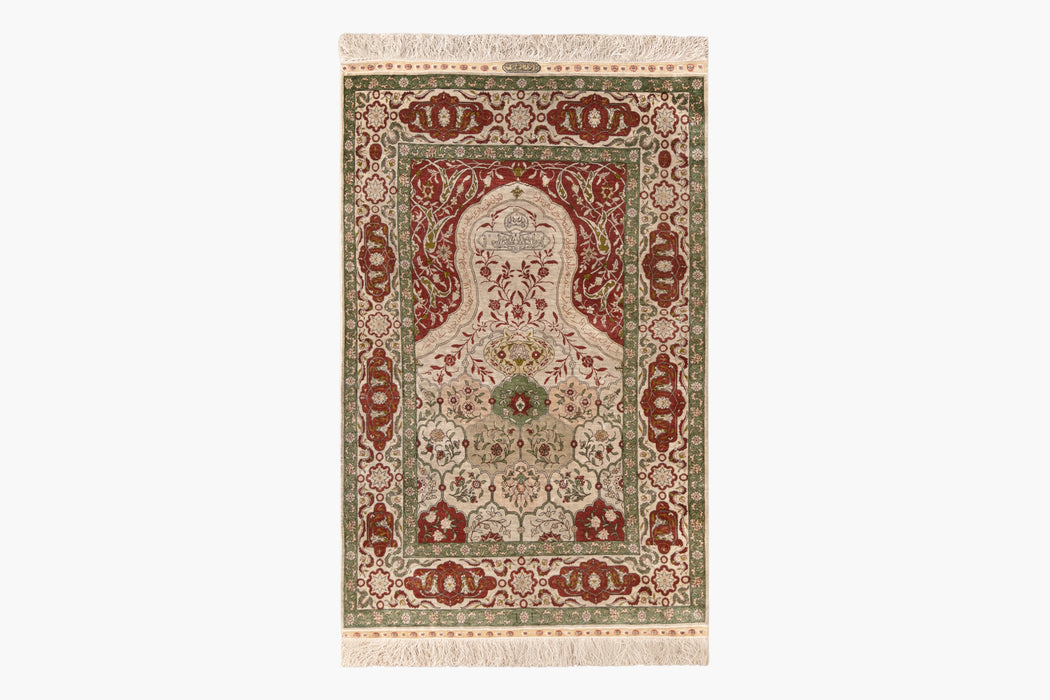 AR31567, Hereke Rug, West Anatolia, 2'6" X 4'