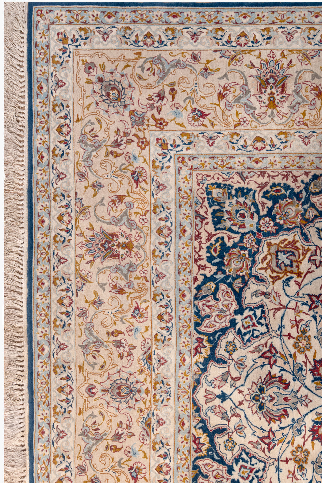 AR31568, Isfahan Rug, Central Persia, 5'2" X 7'1"