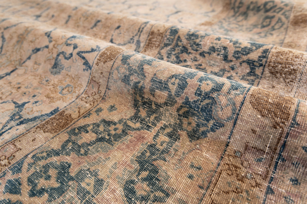 BC31295/6827, TABRIZ RUG, NORTH WEST PERSIA, 12'02" X 14'06"