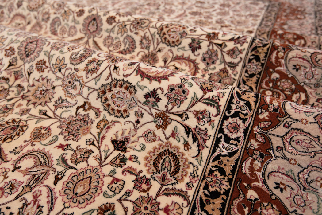 BC31535/109452, MASHAD RUG, NORTH EAST PERSIA, 5'3" X 8'7"