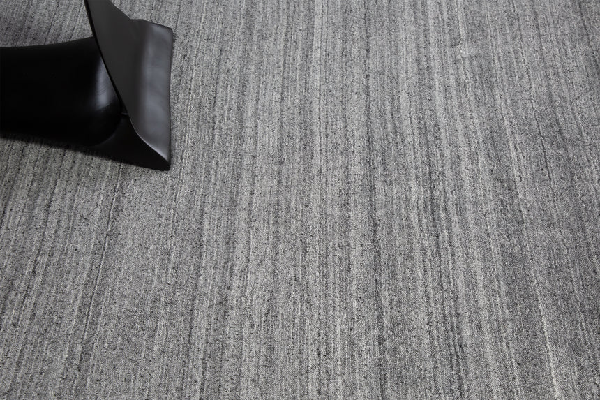 Savilla Rug – Charcoal