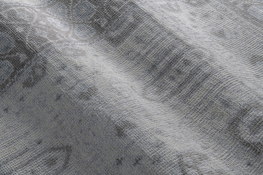 Mariposa Rug – Silver