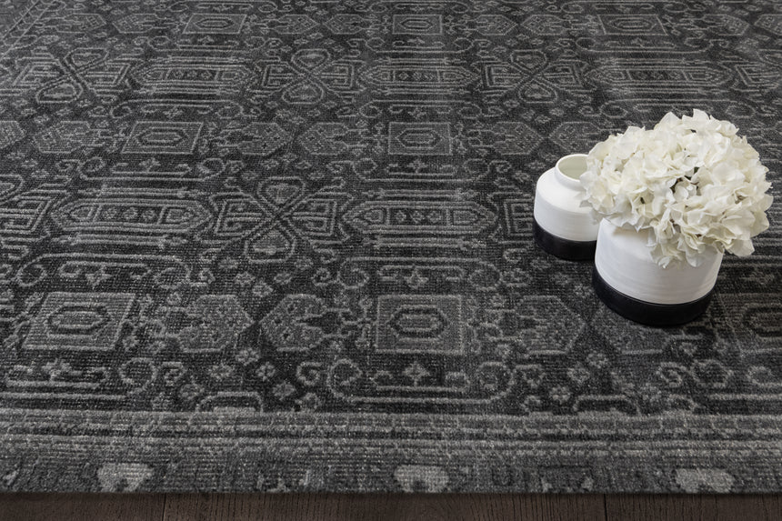 Mariposa Rug – Charcoal / Silver