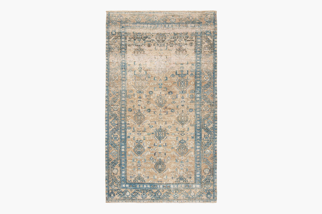 MALAYIR RUG, WEST PERSIA, 3'5" X 5'9"