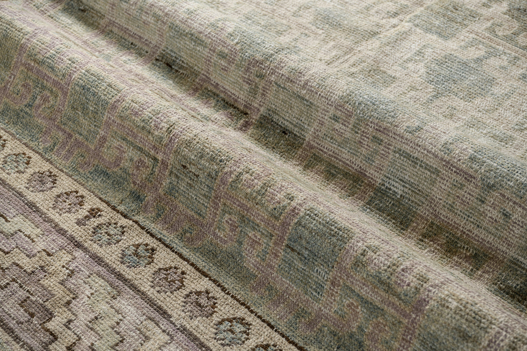 KHOTAN RUG, AR30099/15423, EAST TURKESTAN, 7' X 12'6"
