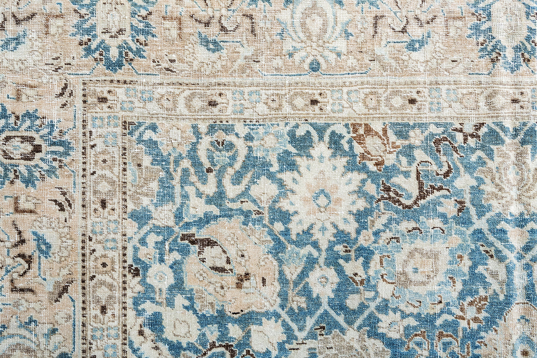 TABRIZ RUG, NORTH WEST PERSIA, 6'7" X 10'3"