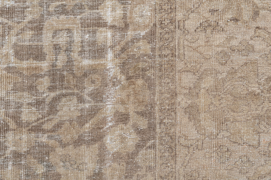 SULTANABAD RUG, WEST PERSIA, 15'10" X 24'6"