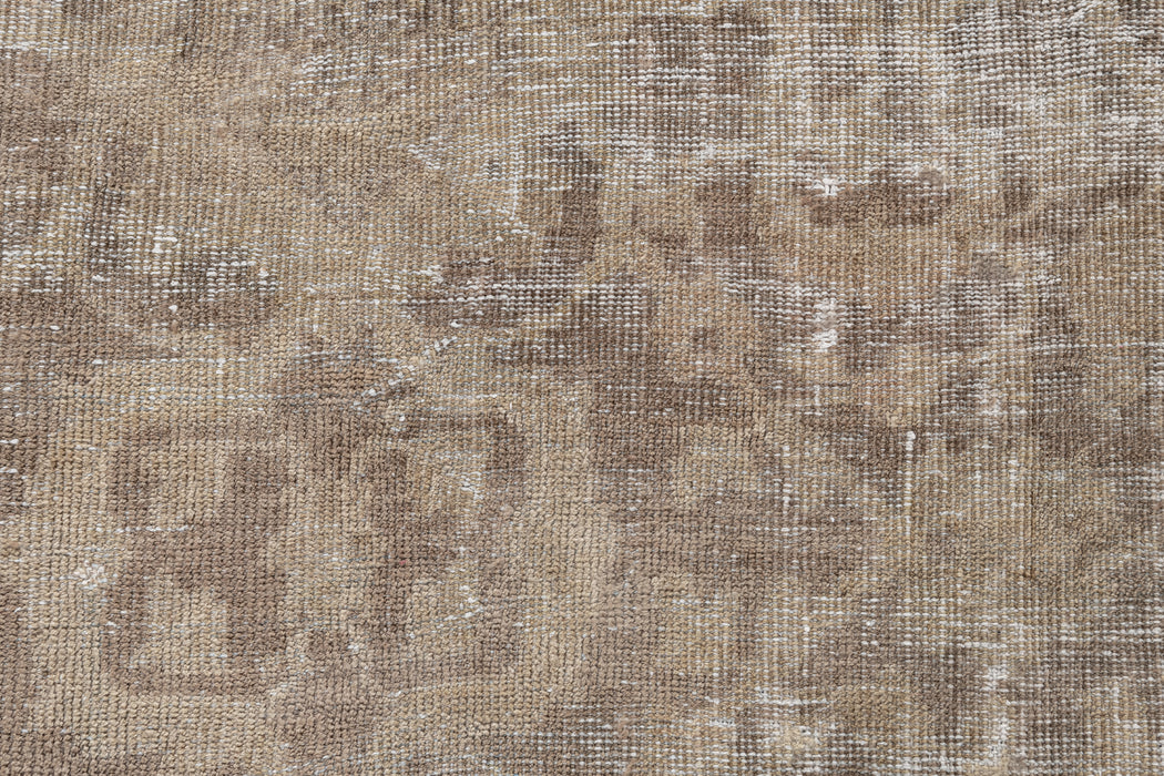 SULTANABAD RUG, WEST PERSIA, 15'10" X 24'6"