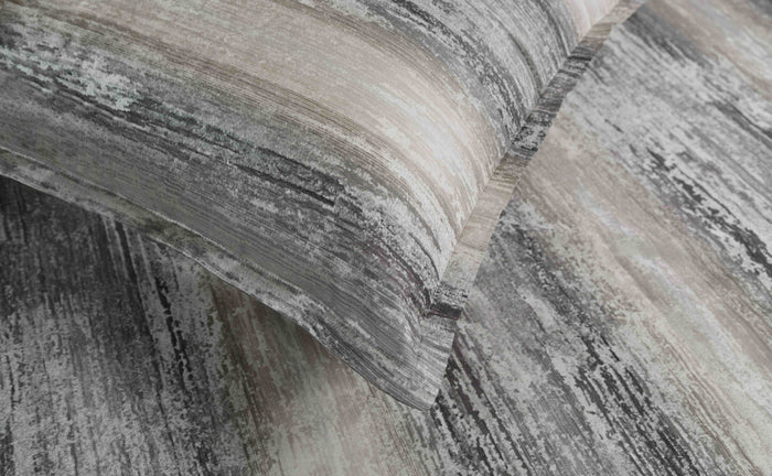 Italian Mano Jacquard Bedding
