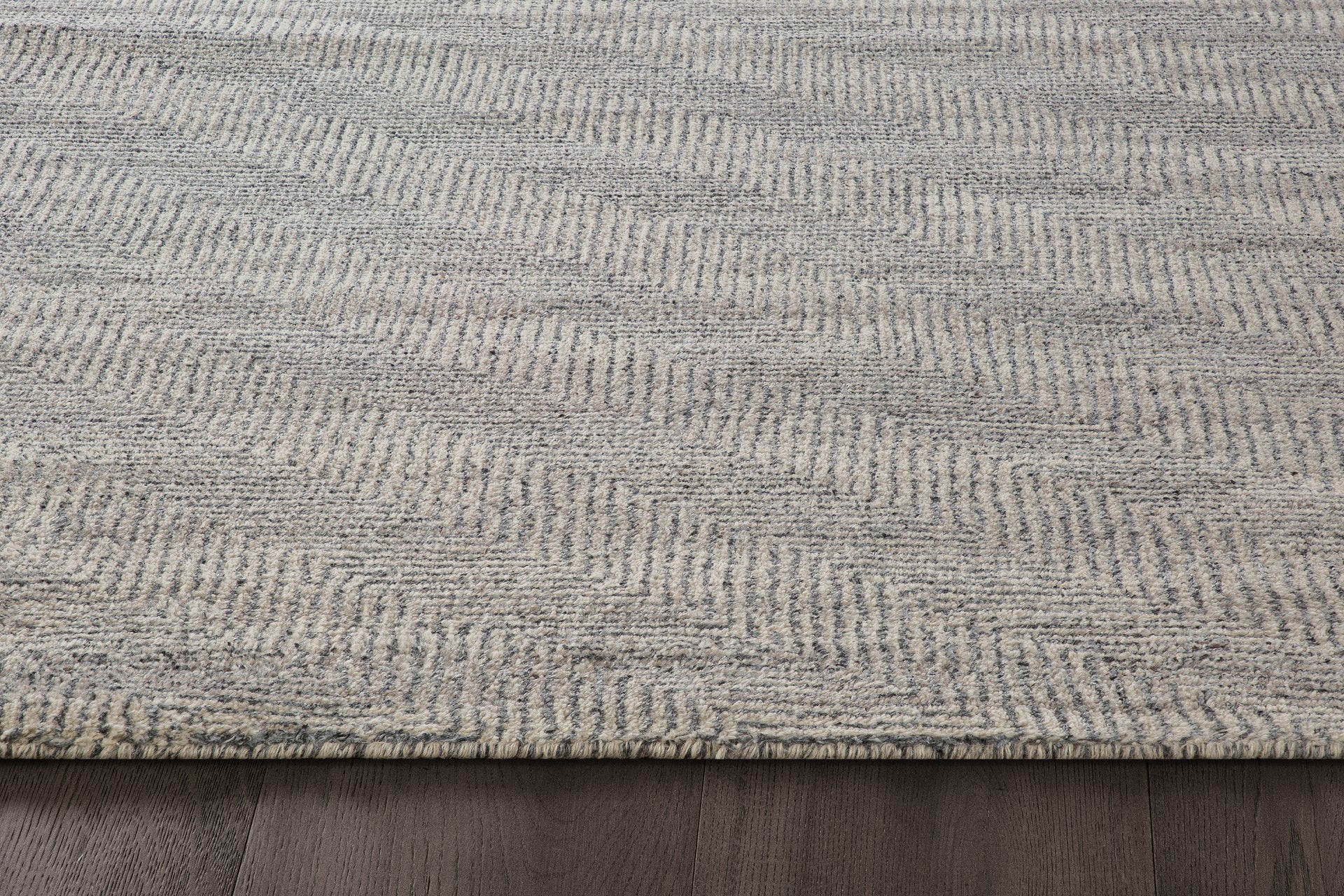 Vello Rug – Grey / Charcoal
