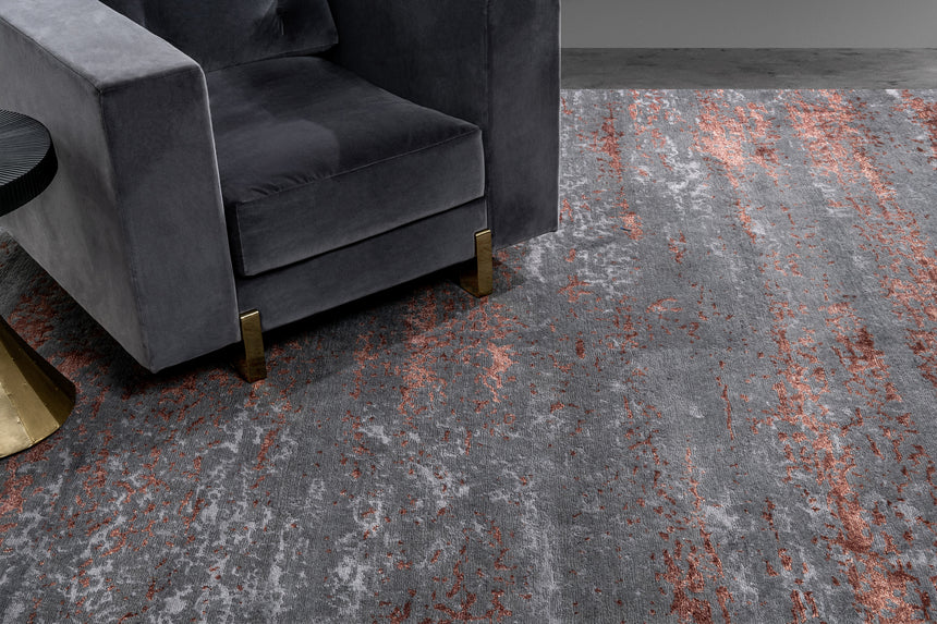 Laria Rug – Carbon / Amber