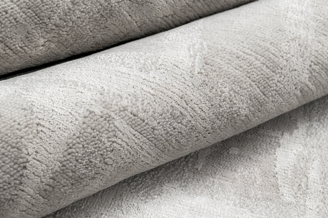 Calida Silk and Wool Rug – Solid Sand