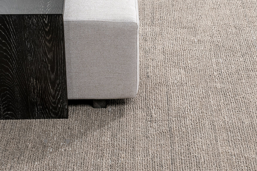 Performance Distressed Rug – Taupe